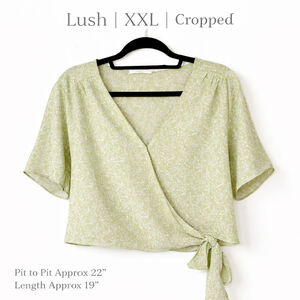 Lush XXL Sage Floral Wrap Top Cropped Blouse Tie Side Short Sleeve Boho